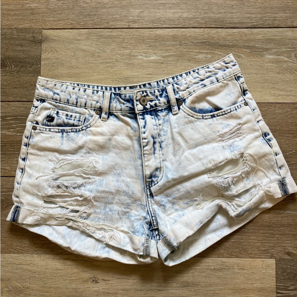 White washed denim shorts